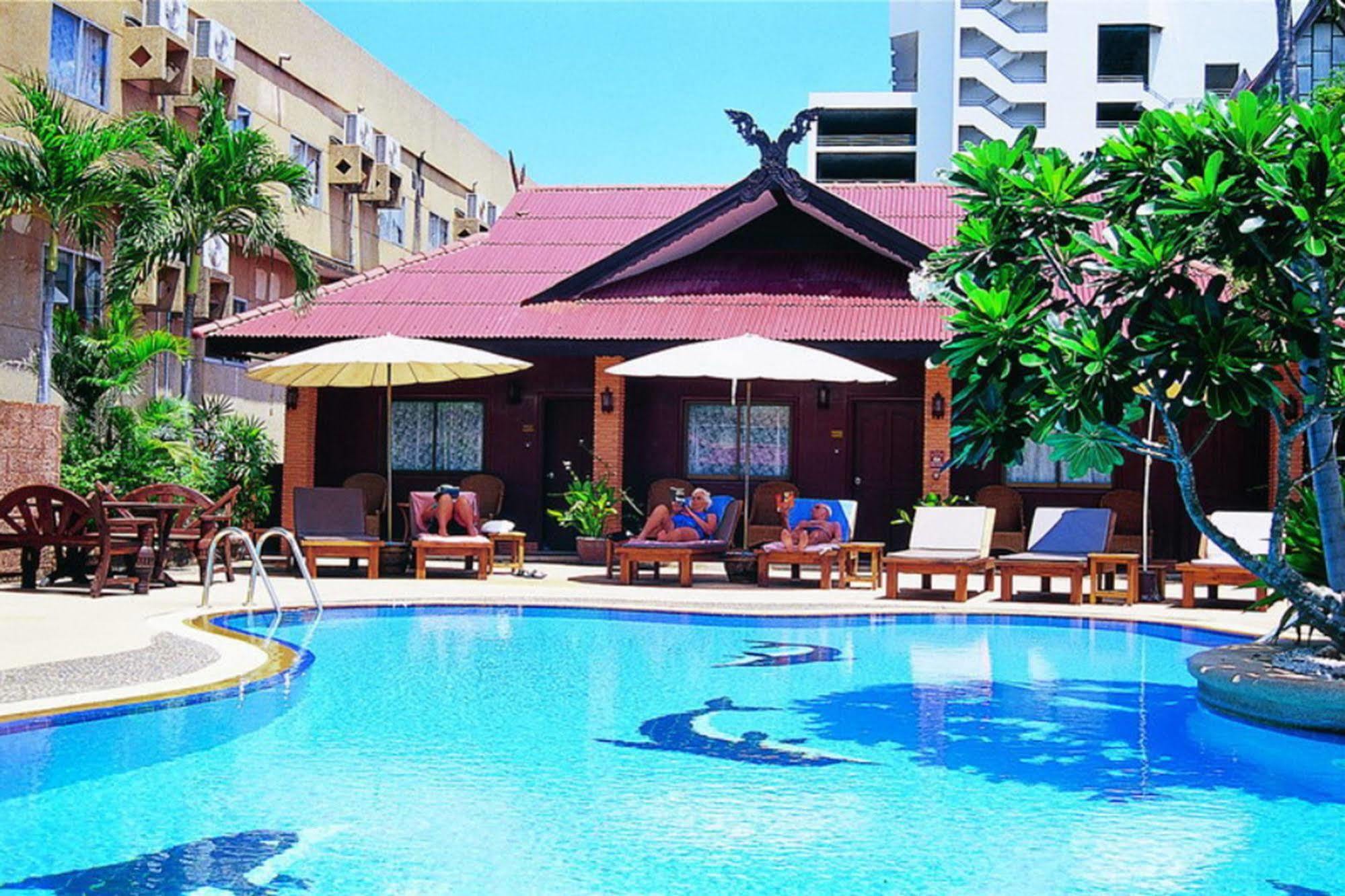 S Lodge Pattaya Formally Sabai Lodge Екстериор снимка